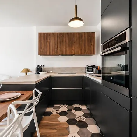 T3 De Charme Avec Terrasse - Hauteurs Apartman