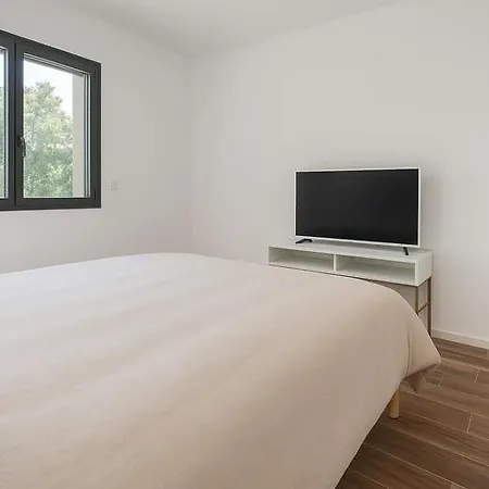 T3 De Charme Avec Terrasse - Hauteurs Apartman *