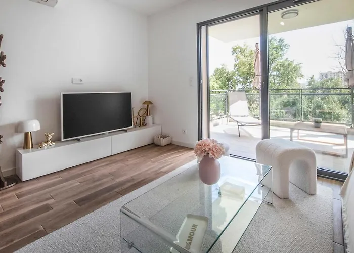 T3 De Charme Avec Terrasse - Hauteurs